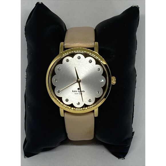 Kate Spade New York Metro 0586 Women's Beige Leather Analog Quartz Watch MP572
